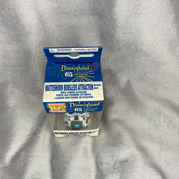 Disneyland 65th Mickey Matterhorn Keychain- NIB - Picture 3 of 4